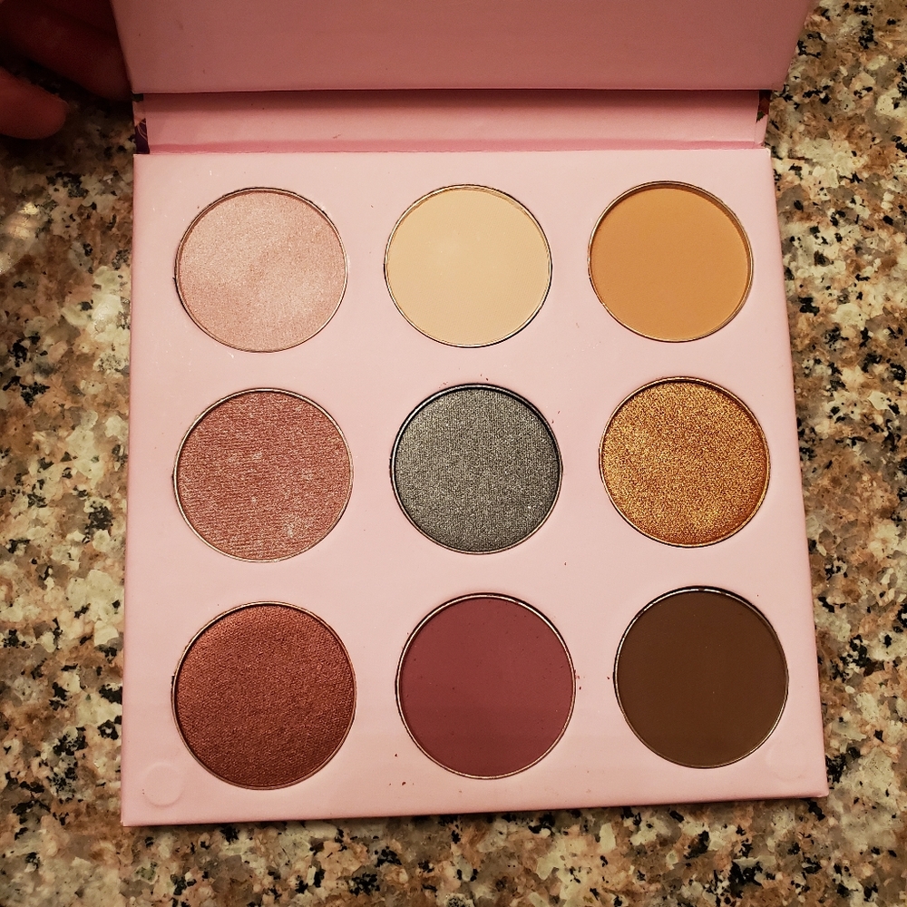 Winky Lux Kitten Palette